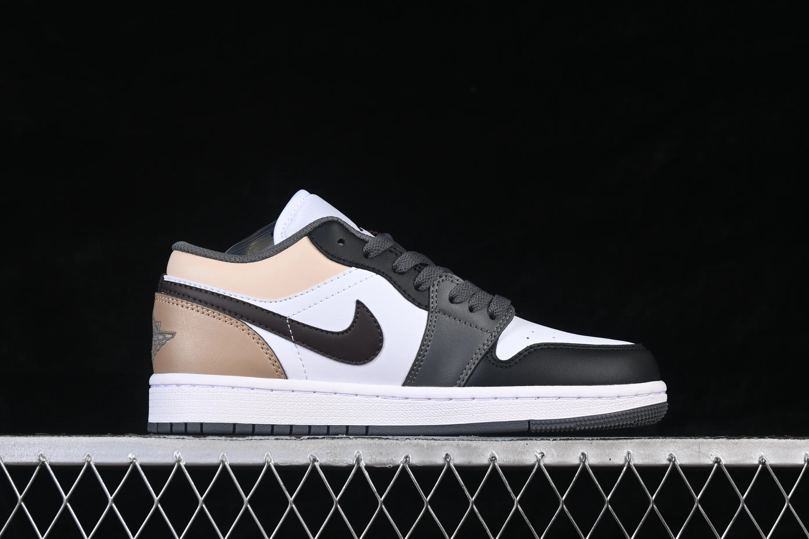 All categories Air Jordan Jordan series basketball shoes Air Jordan 1 Low Air Jordan 1 Low AJ1 Joe 1 Year of the Horse limited edition low-bang cultural casual sneakers 553558-152